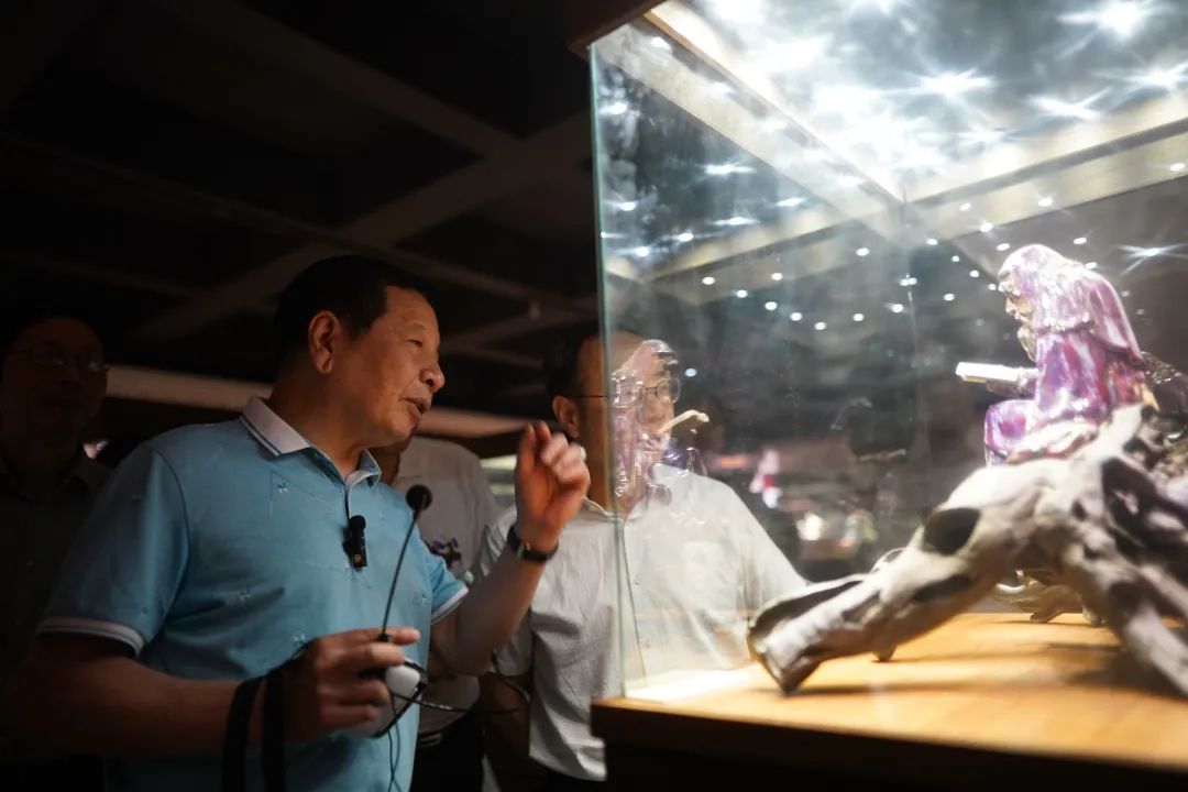 潘柏林与观众分享创作心得.jpg